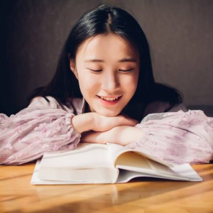 yy易游- 老鹰新秀连续五场20+10  
