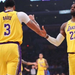 哈利伯顿24+12,步行者终结雄鹿四连胜