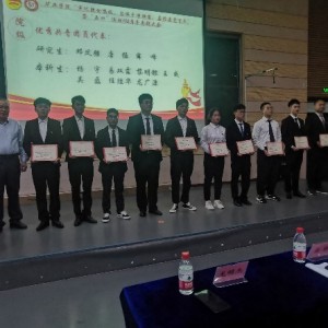  多特蒙德推出限量版百年纪念球衣  